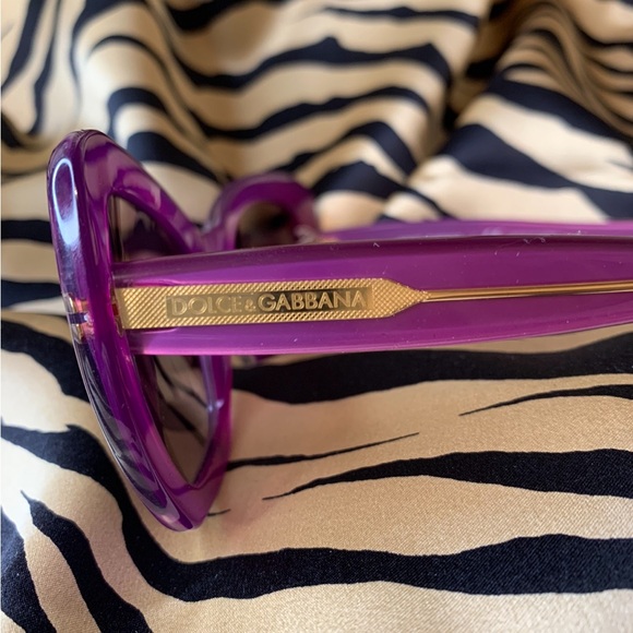 NEW Dolce & Gabbana Crystal On Pearl Violet Sunglasses - Picture 3 of 8